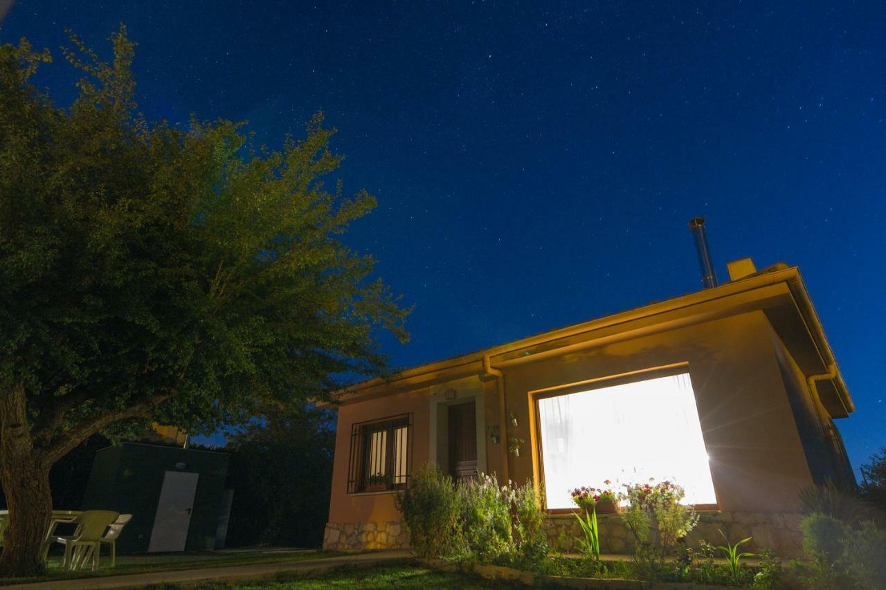 El Jardin De Manuela Villa Santibanez del Val Eksteriør bilde